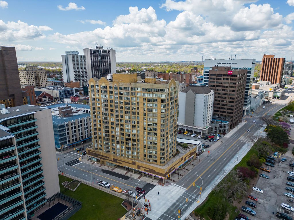 75_Riverside_1206_32