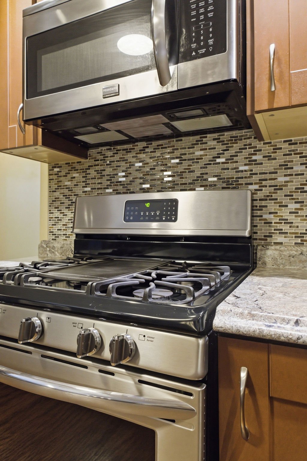 13132WalkerSideRd.-15