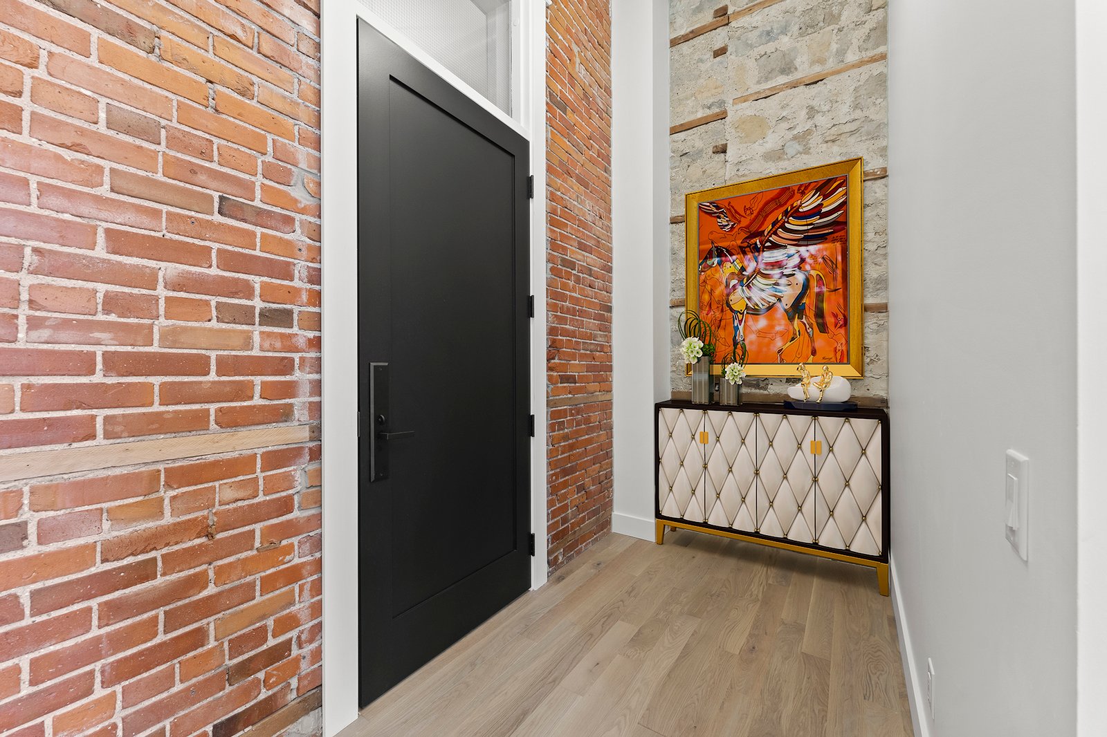 17116547993_FoyerEntrance