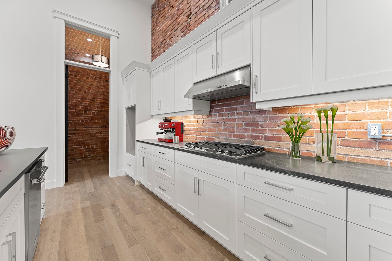 17116548463_Kitchen03