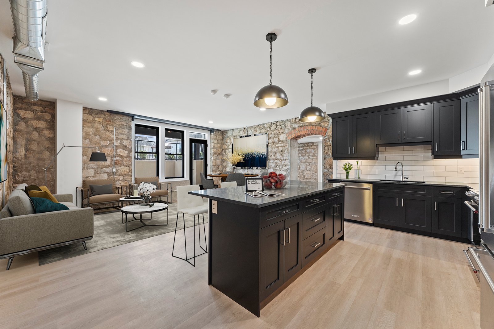 17123472534_LivingRoom03copy