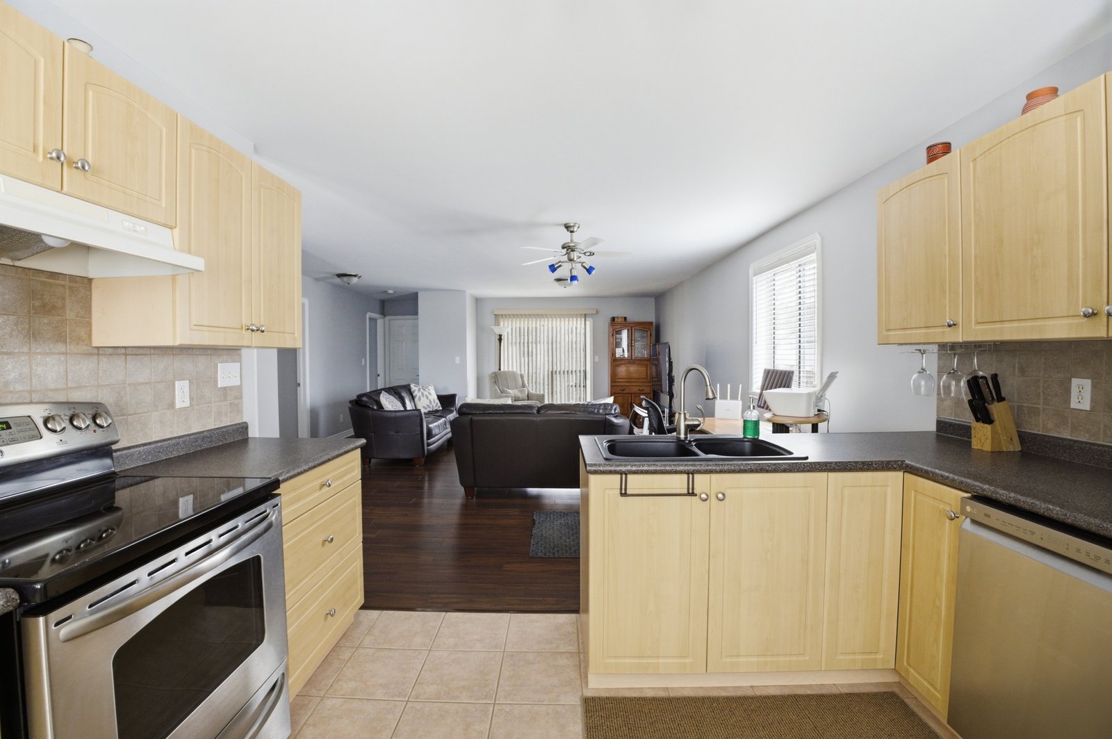 2488_Timbercrest_007