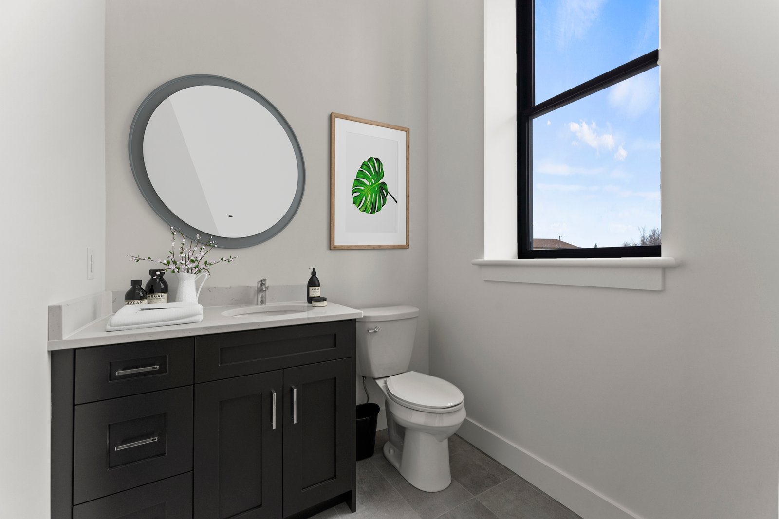 Guest Bathroom_Staged