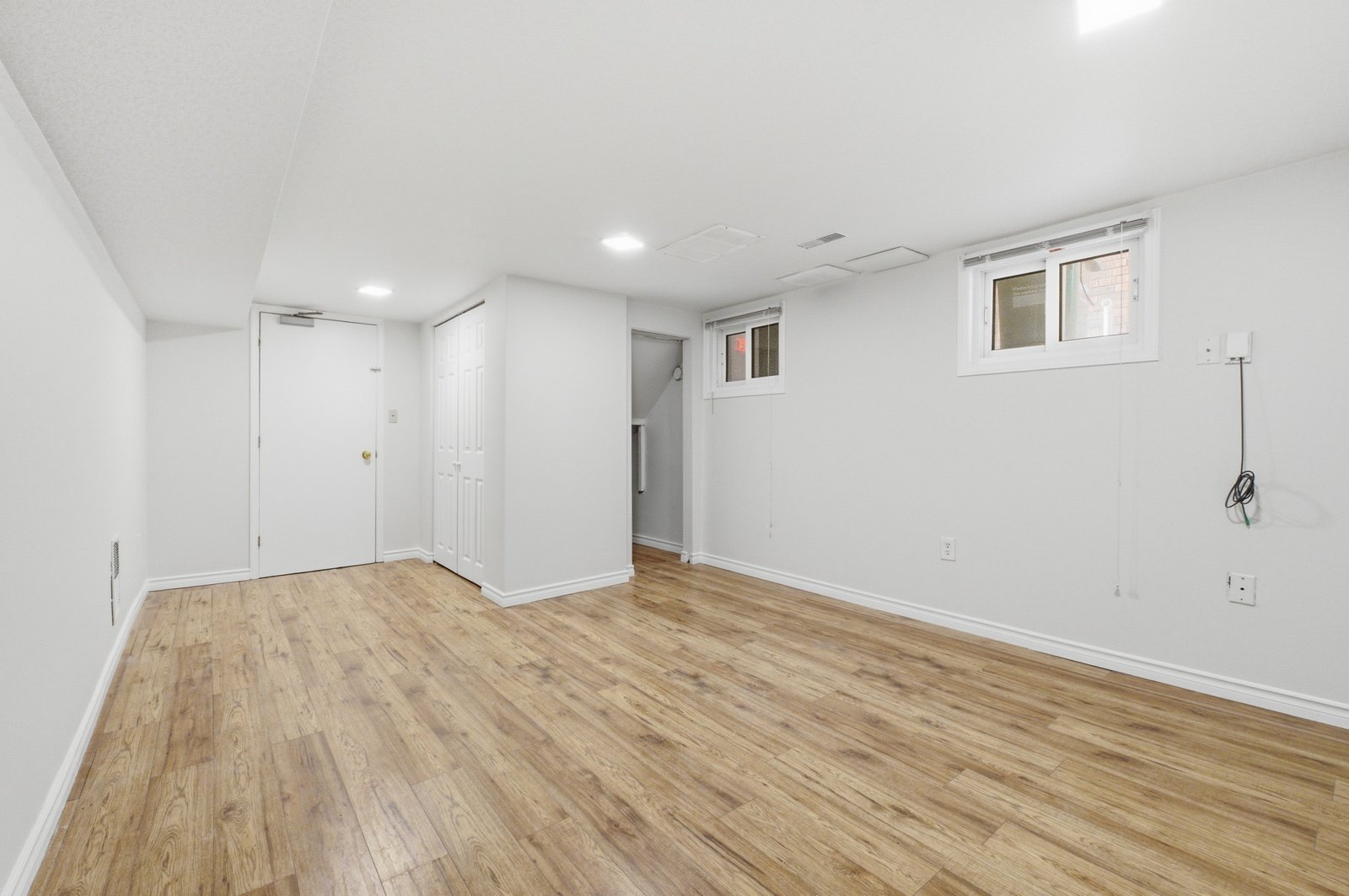 1346_Parent_Lower_006