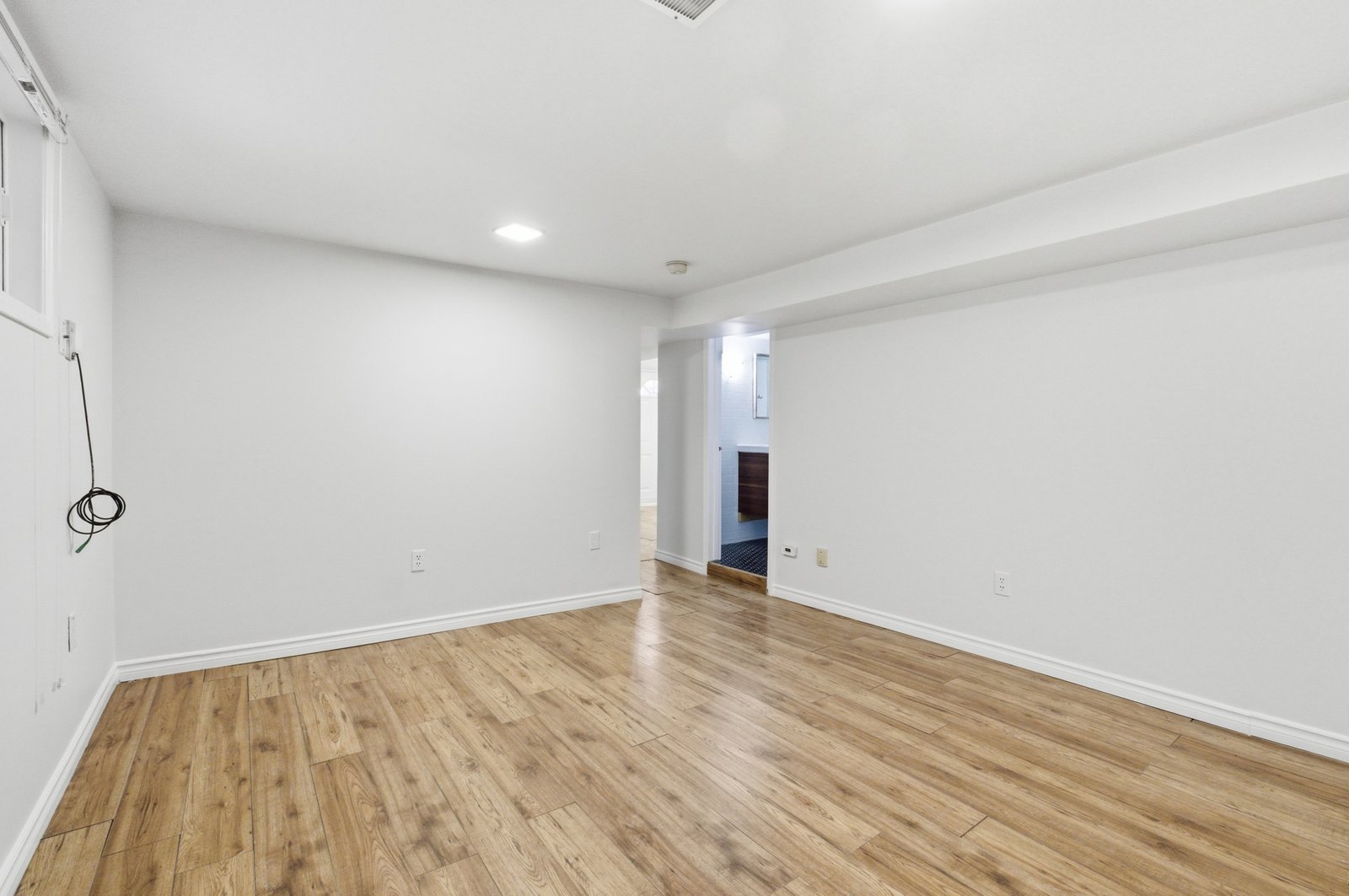 1346_Parent_Lower_007