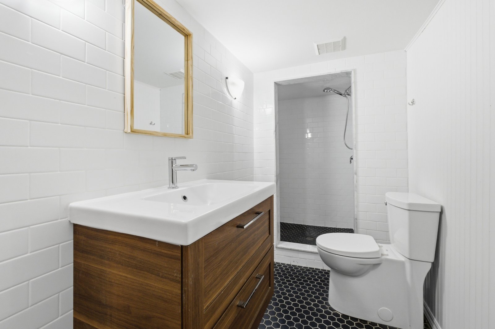 1346_Parent_Lower_009