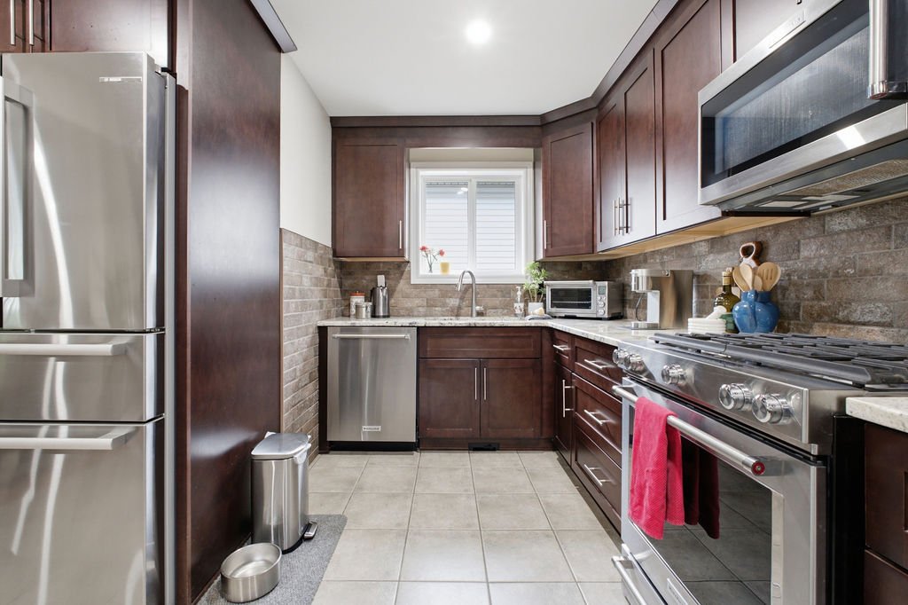 1074KingLouis-10