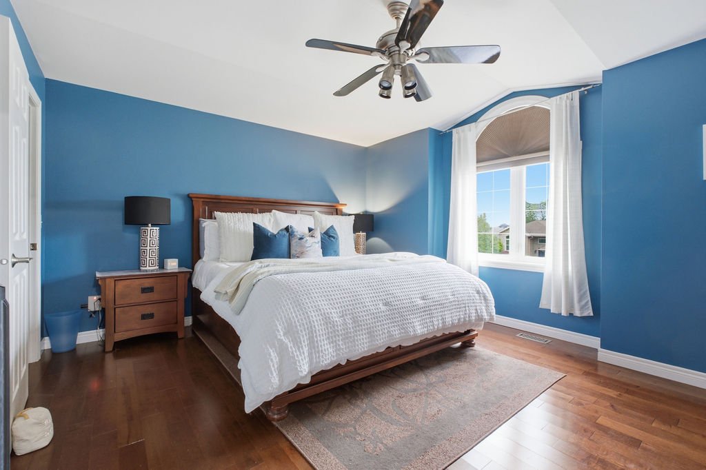 1074KingLouis-16