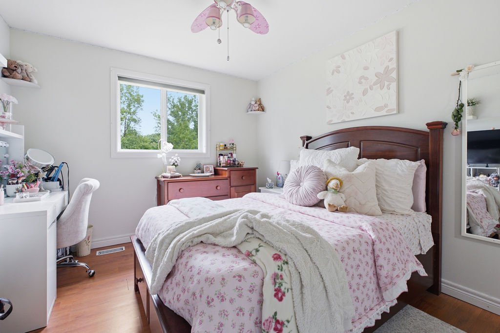 1074KingLouis-21