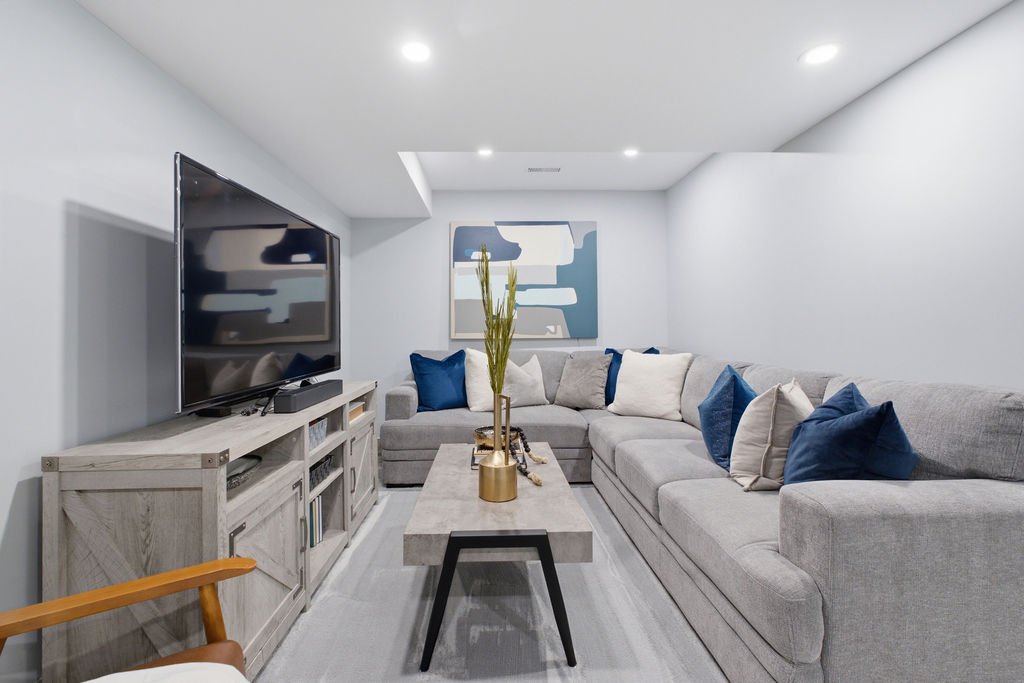 1074KingLouis-29
