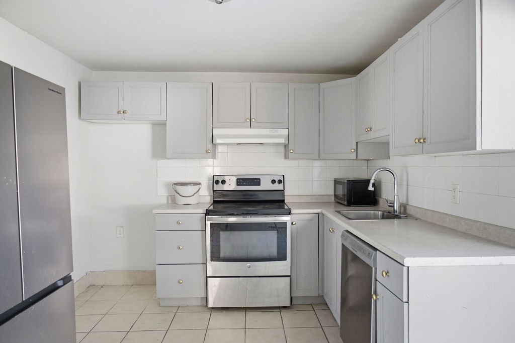 977Gladstone-13