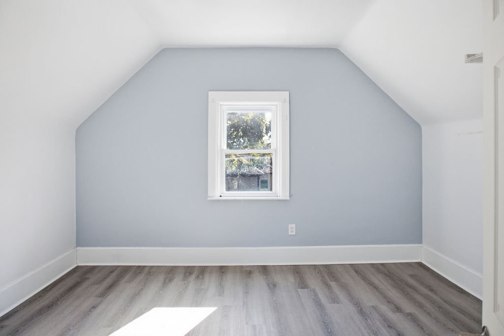 977Gladstone-17