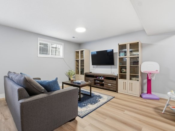3792 Byng