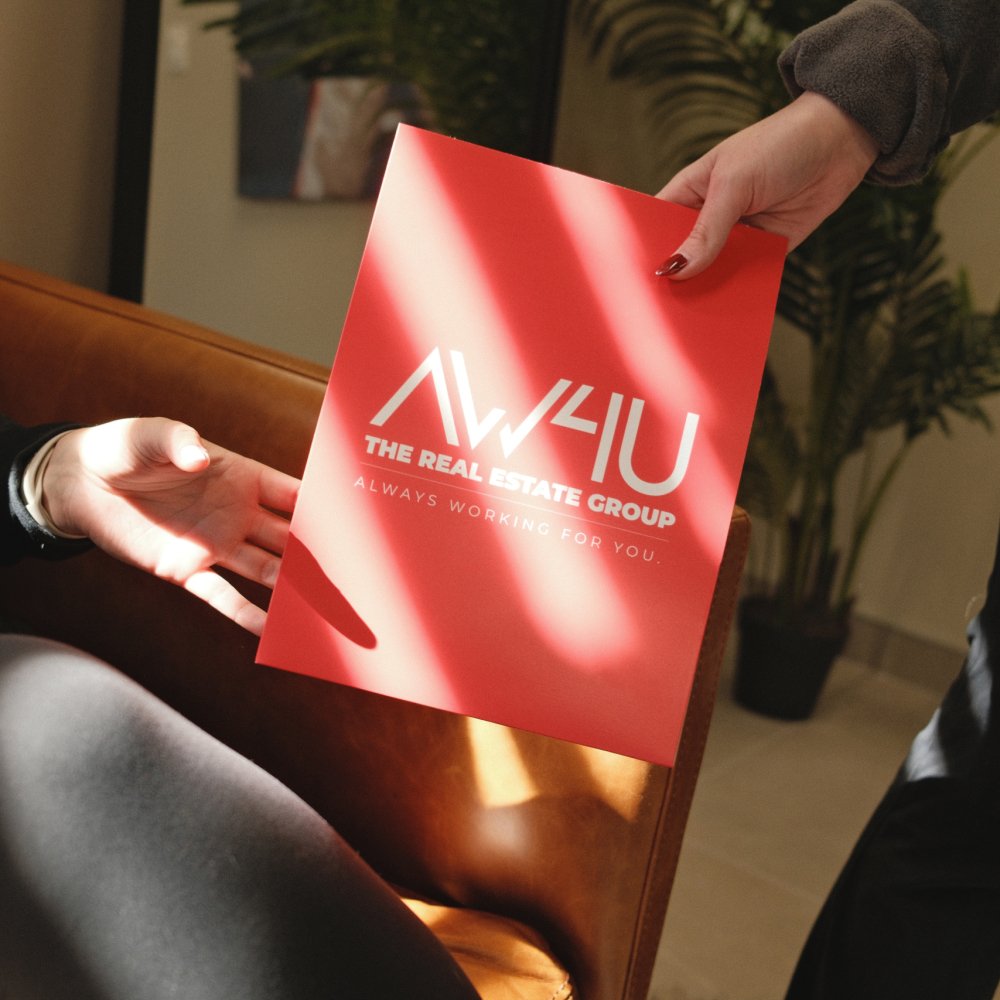 AW4U Folder AW4U Folder